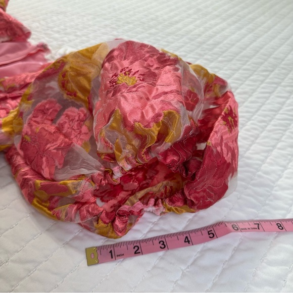 NWT Billy J V-Neckline Floral Puff Sleeve  Abel Mini Dress - Picture 13 of 16